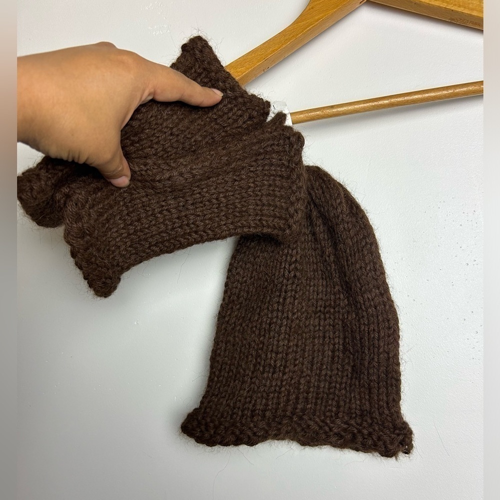NWT 100% Alpaca Hand Made Knit Set of Beanie and Mitts Minimalist Classic cozy